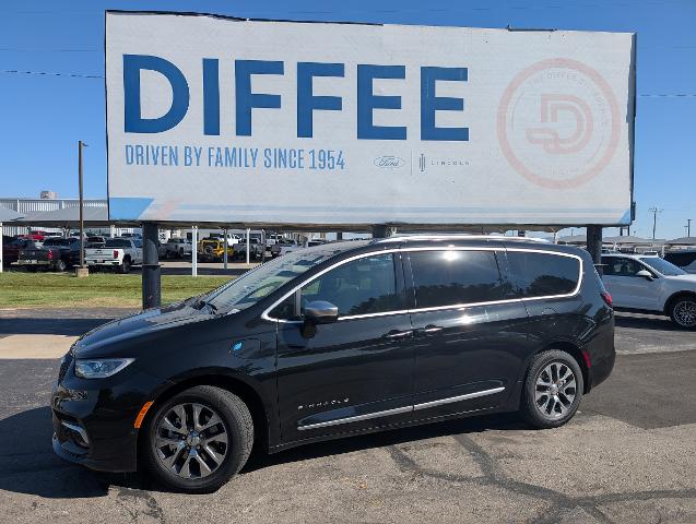 2023 Chrysler Pacifica
