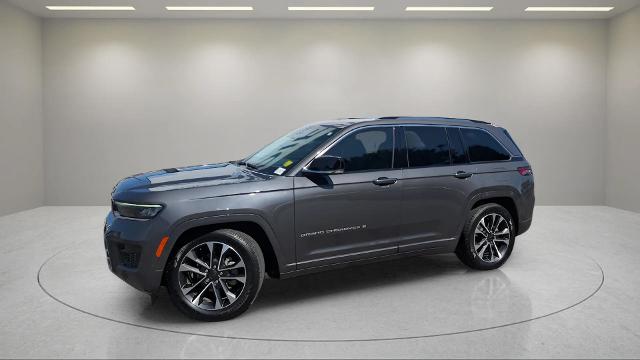 2022 Jeep Grand Cherokee