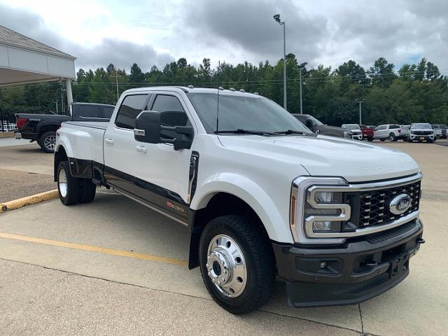 2025 Ford Super Duty F-450 Drw