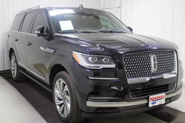 2023 Lincoln Navigator