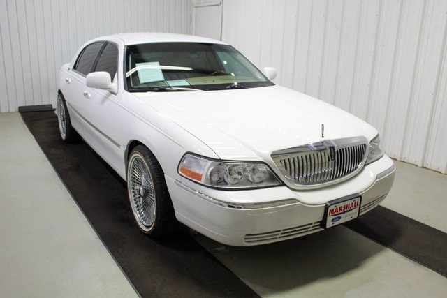 2009 Lincoln Town Car