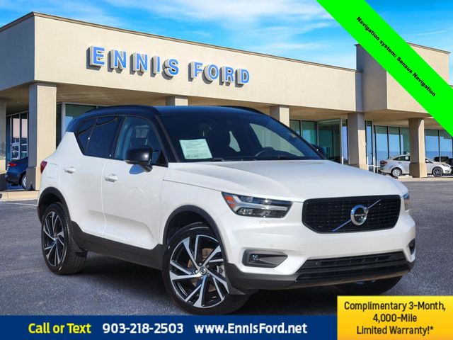 2020 Volvo XC40