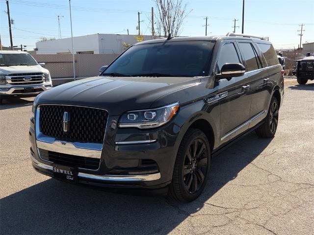 2022 Lincoln Navigator L