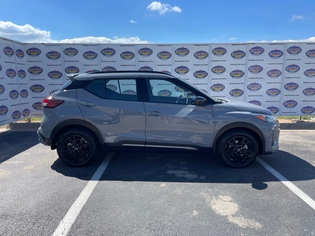 2023 Nissan Kicks