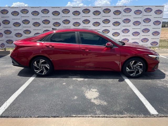 2024 Hyundai Elantra Hybrid