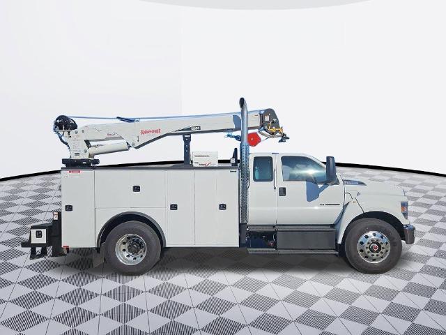 New 2026 Oxford White Ford F-750 Diesel Straight Frame image 6
