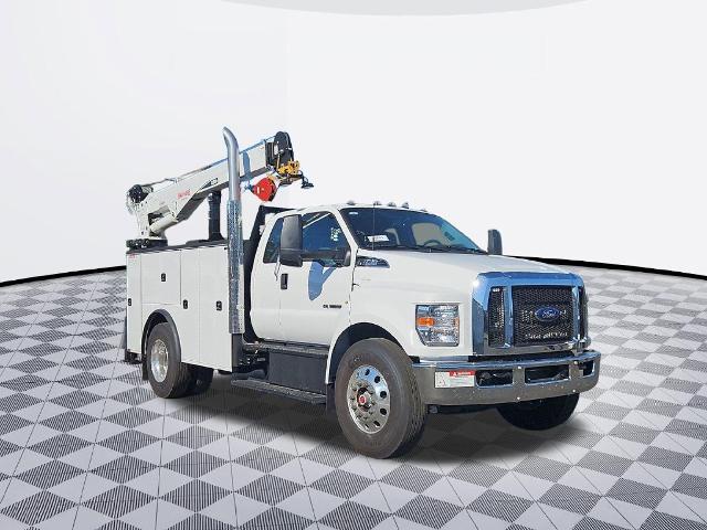 New 2026 Oxford White Ford F-750 Diesel Straight Frame image 7