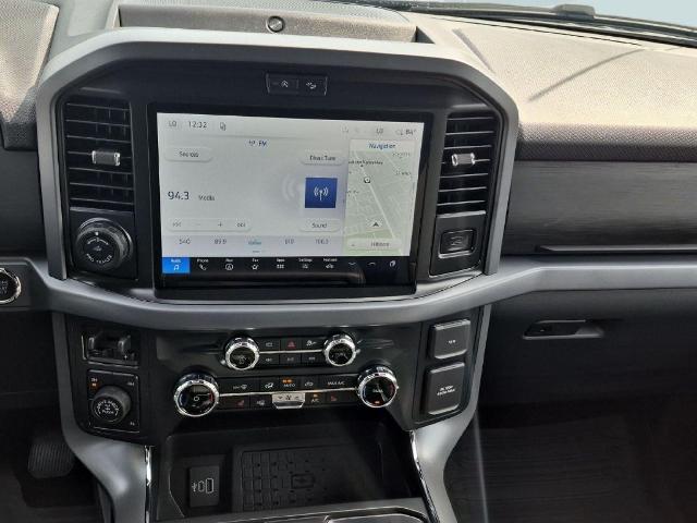 New 2026 Agate Black Metallic Ford XLT image 16