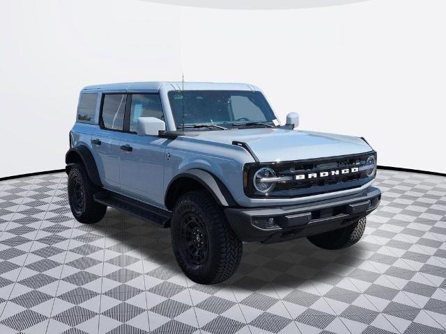 New 2026 Avalanche Gray Ford Outer Banks® image 7