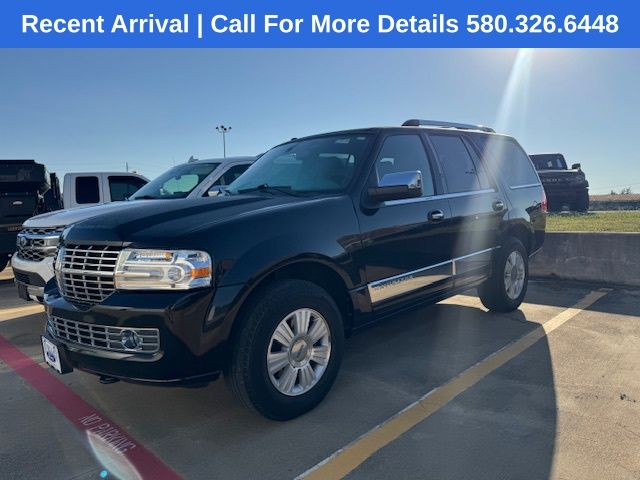 2014 Lincoln Navigator Base