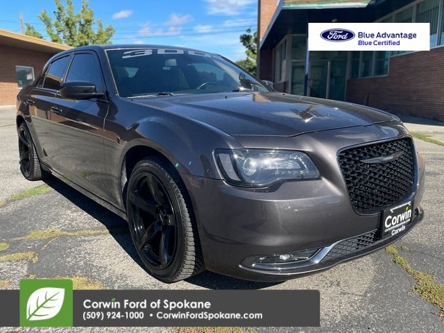 2018 Chrysler 300