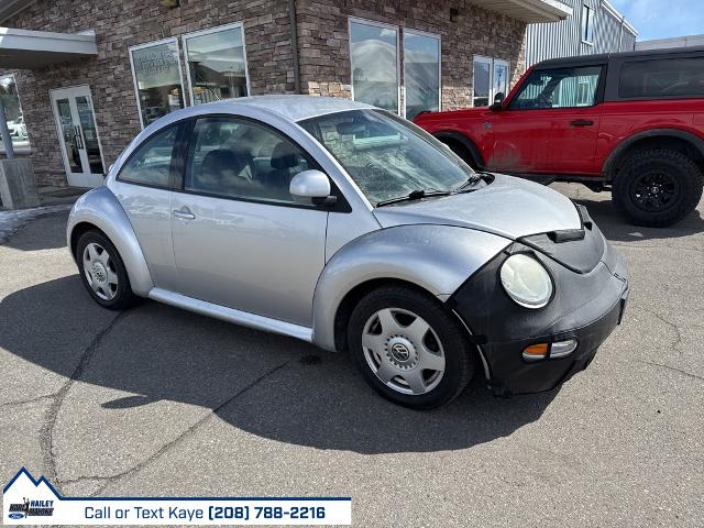 1998 Volkswagen New Beetle Base