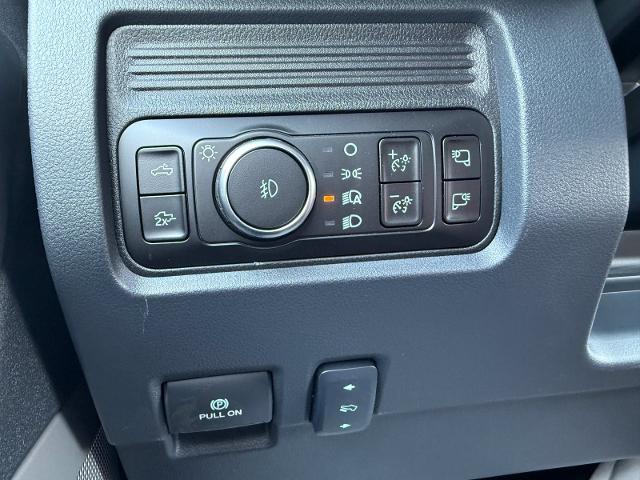 New 2026 Marsh Gray Ford F-350® Lariat® image 63