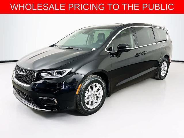 2024 Chrysler Pacifica