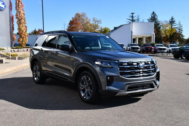 2026 Ford Explorer Active - Photo 9