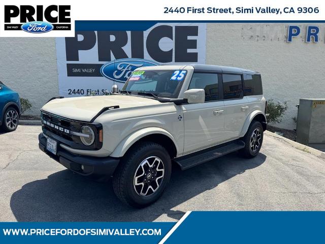 2025 Ford Bronco Outer Banks