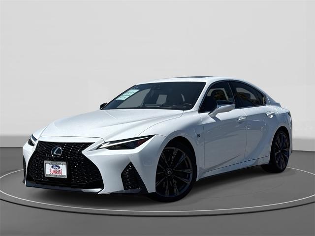2021 Lexus IS