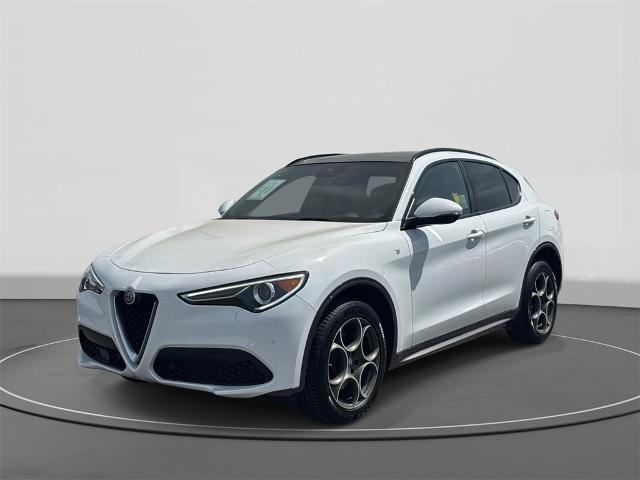 2022 Alfa Romeo Stelvio