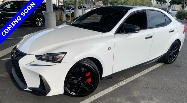 2019 Lexus IS