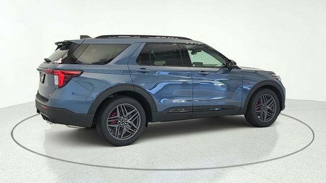 2026 Ford Explorer ST - Photo 34