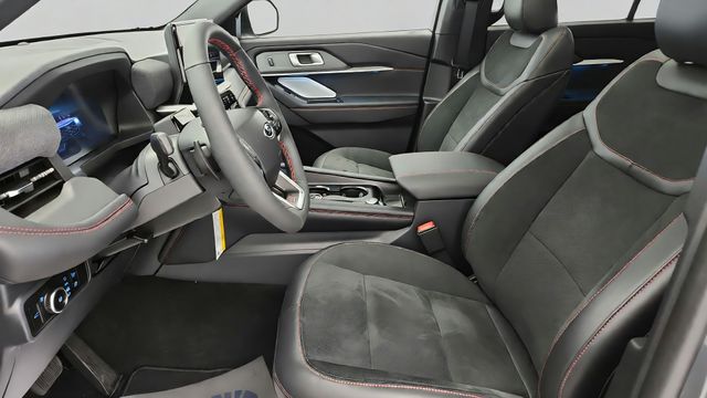 2026 Ford Explorer ST - Photo 37