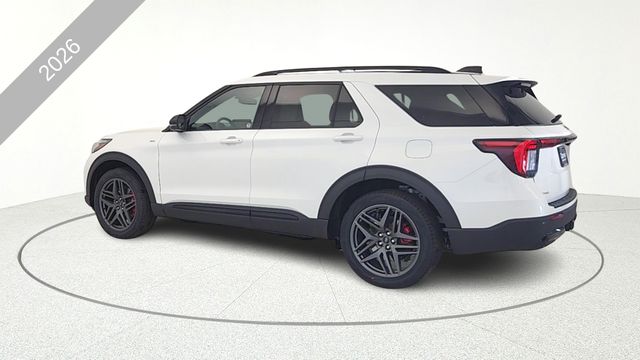 New 2026 Star White Metallic Tri-Coat Ford ST-Line image 31