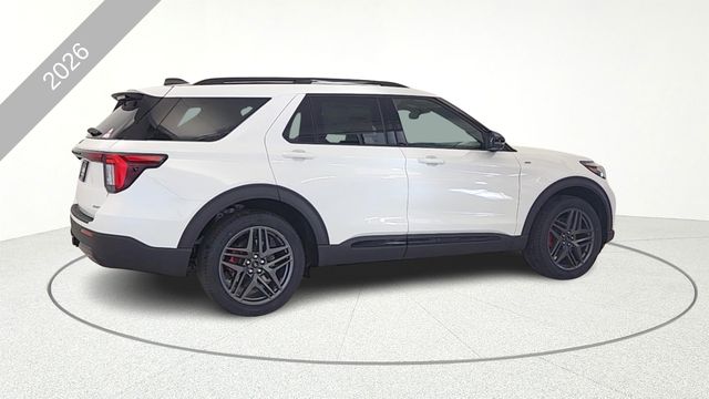 New 2026 Star White Metallic Tri-Coat Ford ST-Line image 34