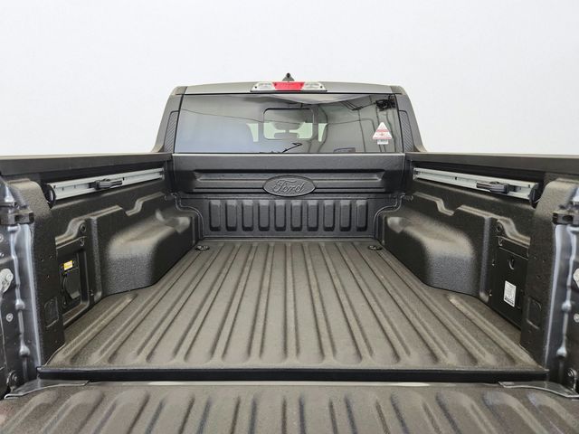 New 2026 Carbonized Gray Metallic Ford Tremor® image 55