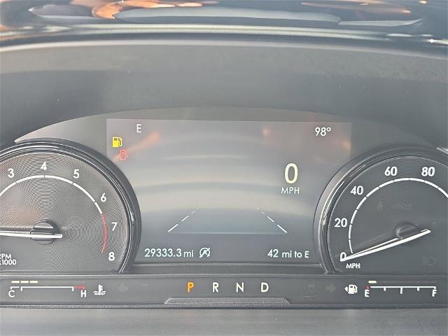 Vehicle Image 26