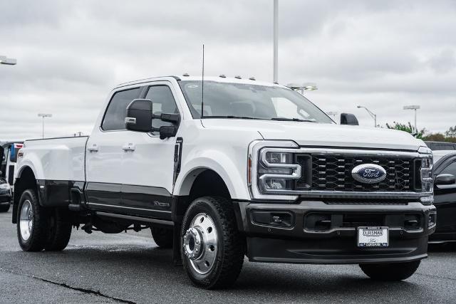 2024 Ford Super Duty F-450 Drw