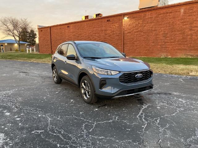 2026 Ford Escape ST-Line's photo