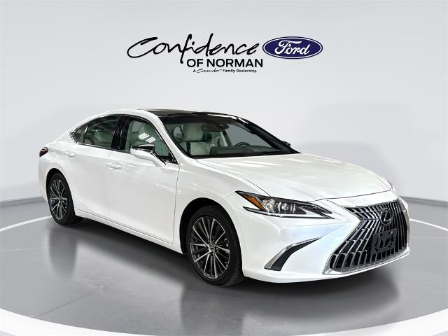 2022 Lexus ES