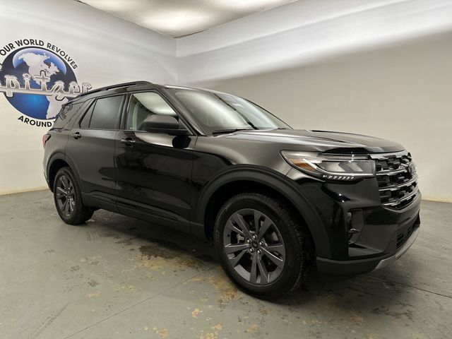 New 2026 Agate Black Metallic Ford Active image 39