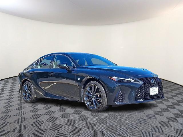 2023 Lexus IS