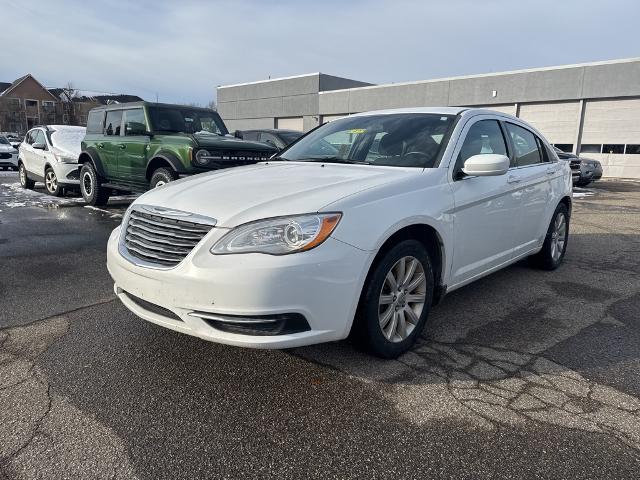 2013 Chrysler 200