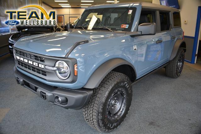 2025 Ford Bronco 4-Door Big Bend's photo