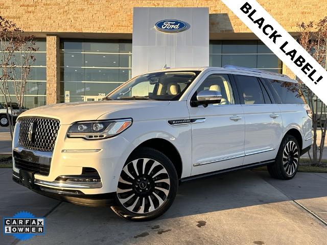 2022 Lincoln Navigator L