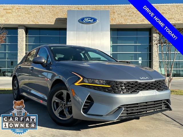 2022 Kia K5