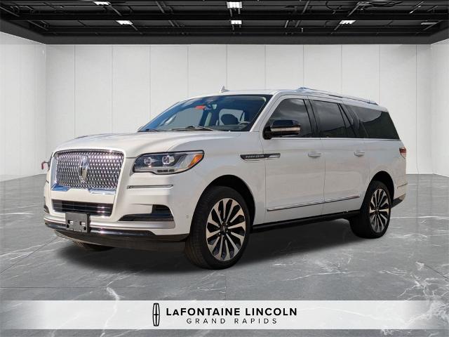 2023 Lincoln Navigator L