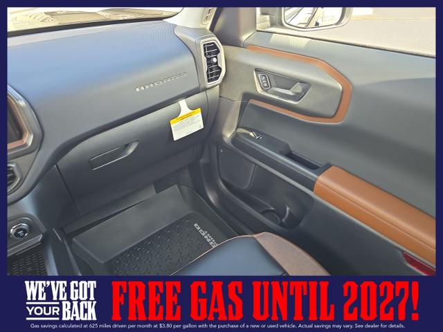 New 2025 Shadow Black Ford Outer Banks® image 14