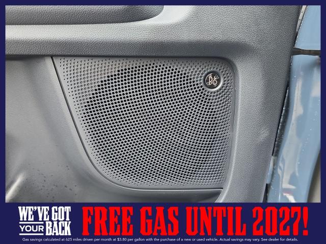 New 2025 Azure Gray Metallic Tri-Coat Ford Outer Banks® image 18