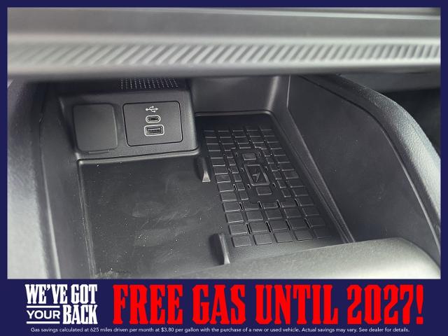 New 2025 Azure Gray Metallic Tri-Coat Ford Outer Banks® image 23