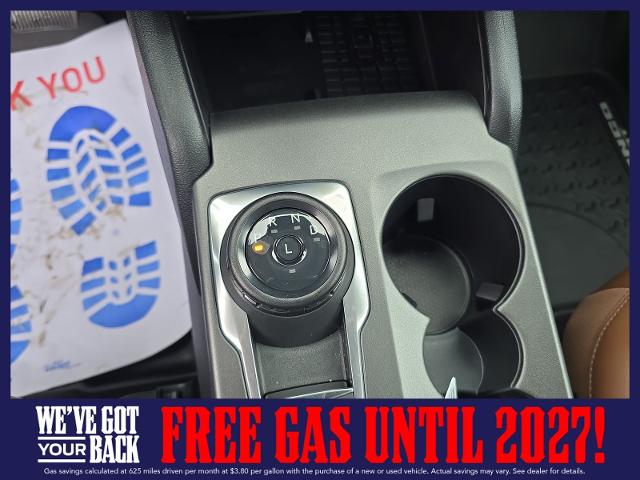 New 2025 Azure Gray Metallic Tri-Coat Ford Outer Banks® image 24