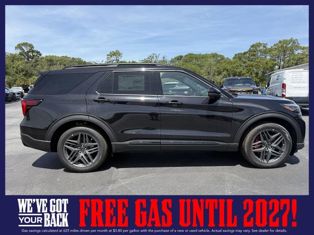 New 2026 Agate Black Metallic Ford ST image 3