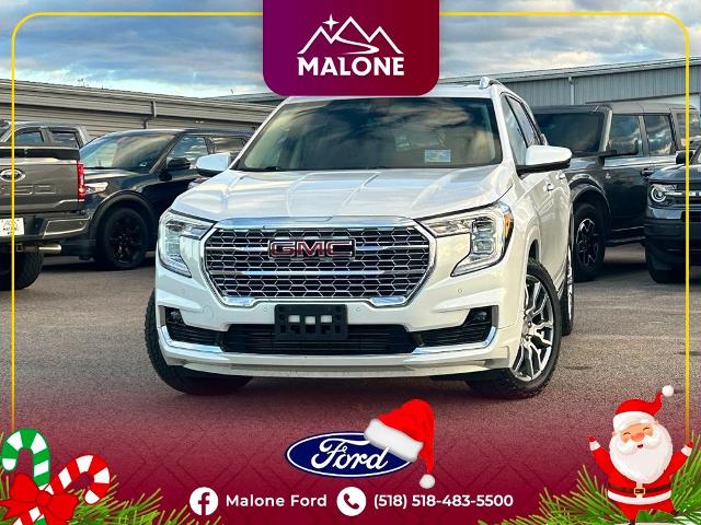 2022 GMC Terrain Denali's photo