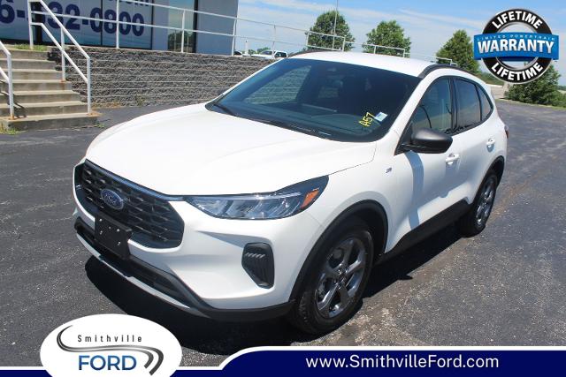 2025 Ford Escape ST-Line's photo