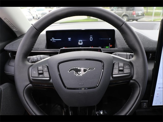 2025 Ford Mustang Mach-E Premium - Photo 23
