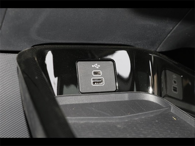 2025 Ford Mustang Mach-E Premium - Photo 29