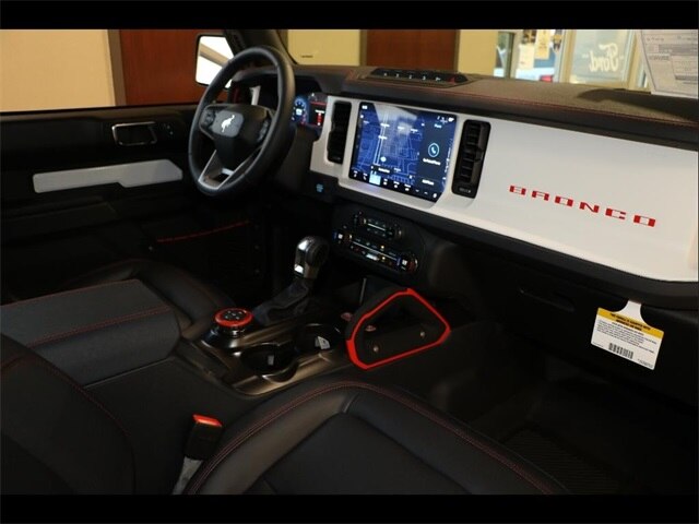 2025 Ford Bronco 2-Door Stroppe - Photo 13