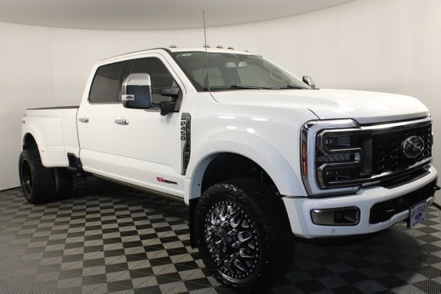 2025 Ford Super Duty F-450 Drw
